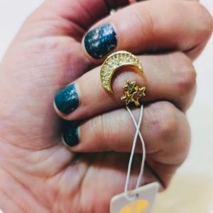 New ring by Gemelli jewelry. Stars and Moon